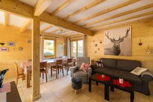 Chalets Le Refuge du Cerf : photos des chambres