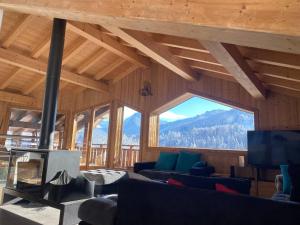 Chalets Chalet Azalee, Montriond, Morzine, Avoriaz : photos des chambres