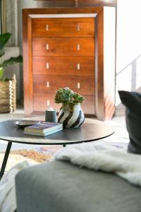 #1203 Cartwright - Sophisticated Elegance