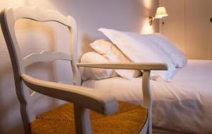 Hotels Hotel de France : photos des chambres