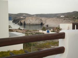 Niriides Studios Milos Greece