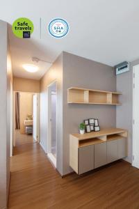 Premier One-Bedroom Suite room in Like Sukhumvit 22