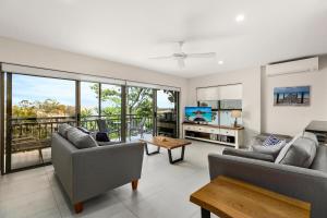 Sundowner 3 - Ocean Views near Noosa Main Beach