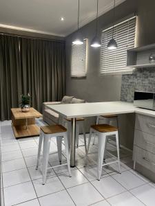 Adventure Apartment - Colchester - 5km from Elephant Park