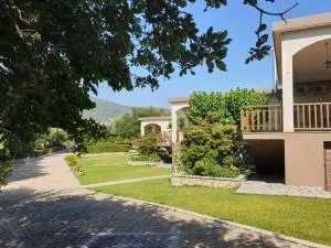 Angela Studios - Razáta