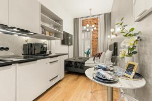 Bob W Tallinn City Centre - Avangard