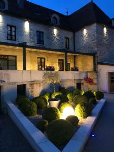 Hotels Logis L'Hotel D'Arc : photos des chambres