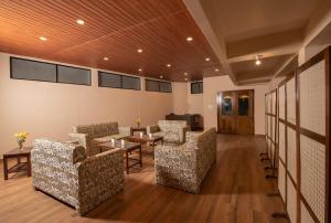 Hotel Shambhala