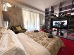 Metro Suites