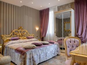 Superior Triple Room room in Hotel Santa Marina