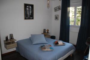 Maisons de vacances Gite a proximite d'Etretat avec jacuzzi pour 16 personnes : photos des chambres