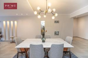 PrimePalm Hills - The Crown