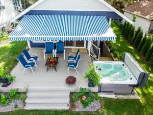 Blue Fish Cottage - East Troy