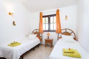 COLINA GOLF excellent holiday home with heated pool