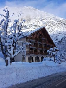 Vénosc-Les 2 Alpes , Rez de jardin