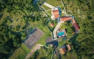 Holiday Home Marko - Trilj