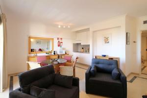 Marina Mar Light by SAPvillas