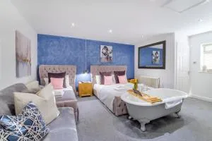 Converted Luxury Stables - Wigginton