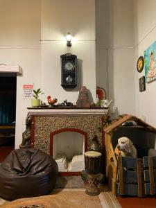 The Birdhouse Backpackers Hostel