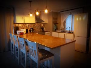 Bay-Side Apartment, Gordons Bay