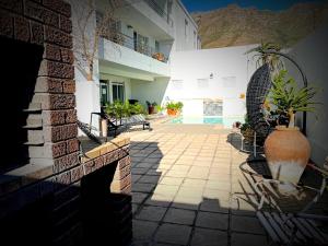 Bay-Side Apartment, Gordons Bay