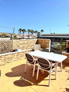 Bel appartement 2 chambres & Grande terrasse