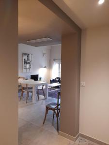 Appartements Apparts Et Lofts Bistrot Des Alpilles : photos des chambres