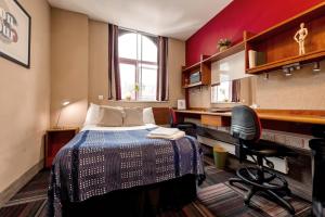 For Students Only Studio Apartments at Burges House in the heart of Coventry