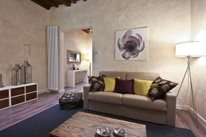 Apartments Florence - Giglio santa trinita