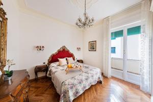 I Fiori 3-16 Apartment by Wonderful Italy