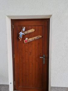 "Alpenapartments für Skifahrer-Pistennähe,Panomareblick & Skiraum" Kozma