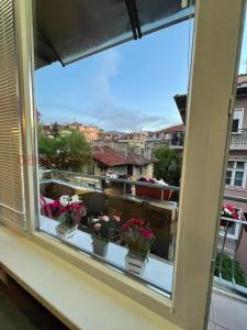 Top center Art deluxe apartment near to Aleksander Nevsky cathedral