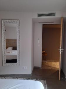 Appartements Apparts Et Lofts Bistrot Des Alpilles : photos des chambres