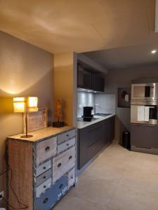 Appartements Apparts Et Lofts Bistrot Des Alpilles : photos des chambres