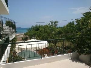 Apartment - Split Level with Sea View