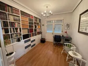 Apartamento en entorno natural, La biblioteca - La Depata