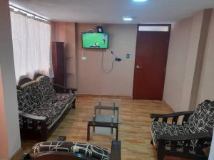 402 Comfy Apt WiFi kitchen SmartTV Central at Callao