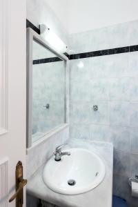Eriva Hotel