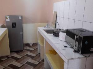 301 Comfy Apt WiFi kitchen SmartTV Central at Callao