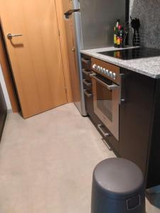 2 BEDROOMS and 2 BATHROOMS FOR 5 PAX, SWIMMING POOL, FREE PARKING and NEAR THE BEACH!