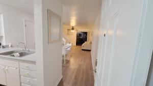 Comfortable Townhome 2BR 1-5BA - Near UF & Shopping Dining