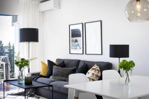 RDM - Stylish Holiday Apartment with Ocean Views