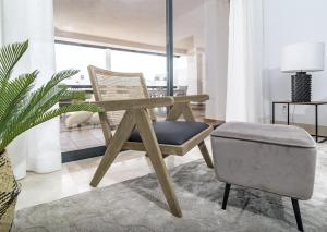 DJC - Modern 2 bedroom apartment close to beach