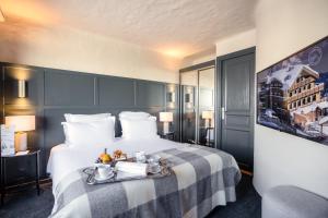 Standard Suite room in Grand Hôtel Courchevel 1850