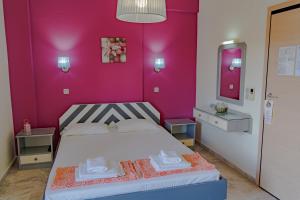 Studio with Sea View room in Saint Trope Studios