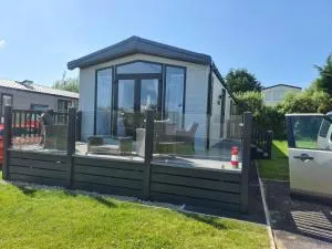 Mawgan Pads Padstow - St. Issey