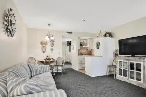 Tucked Away in the Sand - 因迪兰提克