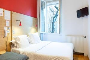 Hotels Hotel Edmond Rostand : photos des chambres