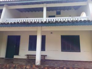 0378.00 - Maranduba - Casa - 3 Dormitórios - 10 Pessoas -1 Quadra Do Mar