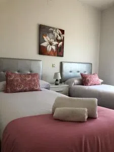 Alojamientos El Chorro - Los Navalucillos